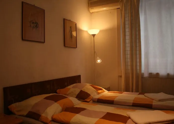 Margaret Bridge Apartament